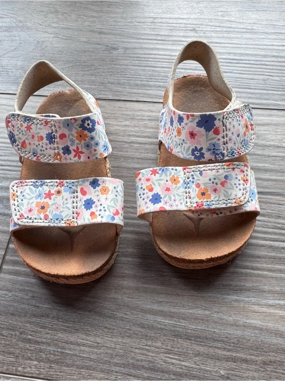 Kids Floral Hook-and-Loop Sandals - White Multicolor